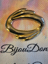 Load image into Gallery viewer, Abstract brooch
